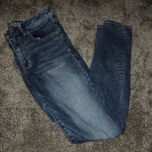 AEO plain blue jeans